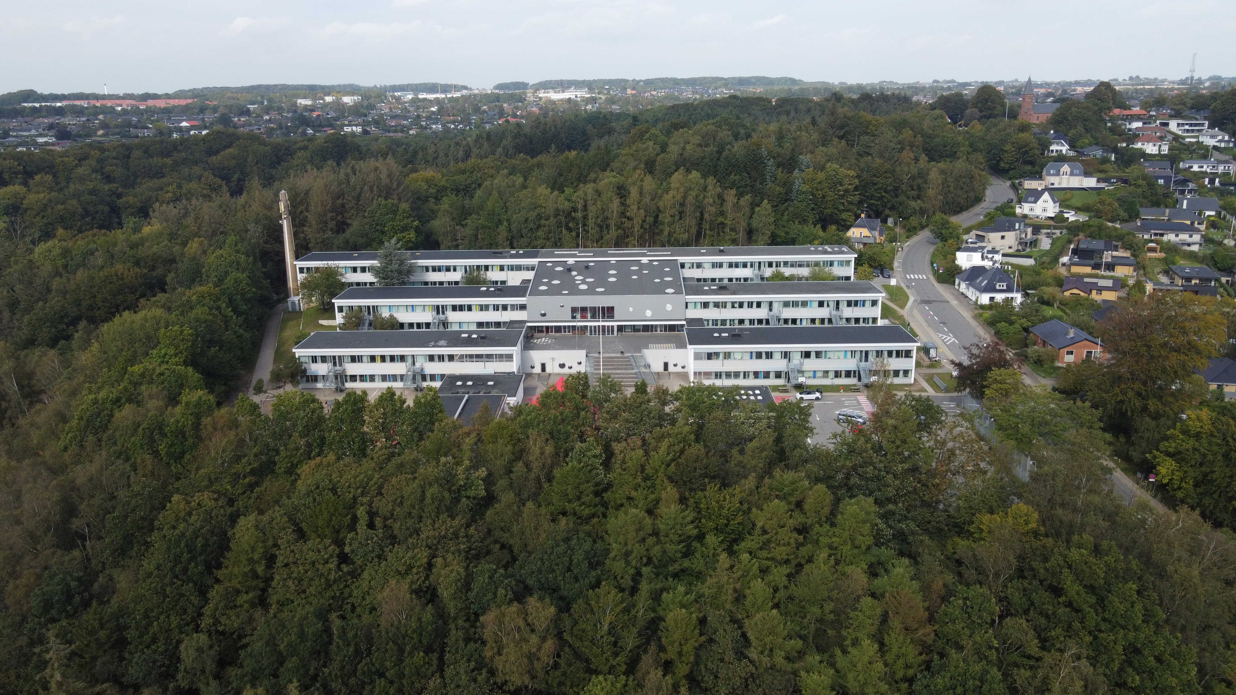 Kirkebakkeskolen